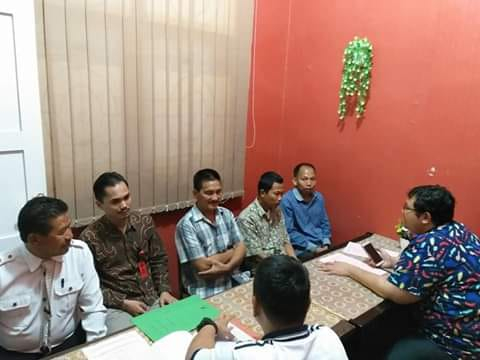 Hukum