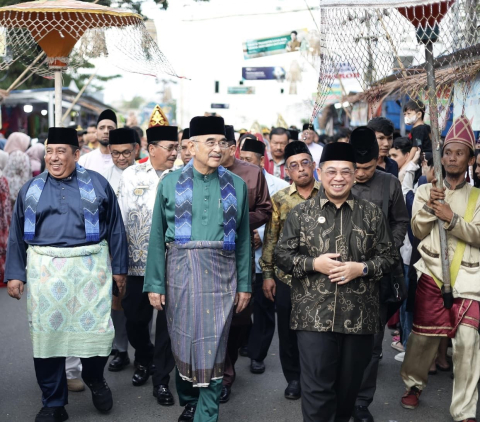 Presiden Dunia Melaya Dunia Islam Buka MTQ Antar Bangsa Diikuti 5 Negara