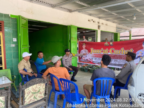 Polsek Kotapadang Gelar Jumat Curhat Bersama Warga Desa Durian Mas
