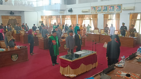 Kapolsek Seluma Timur menghadiri Rapat Paripurna Istimewa DPRD Kabupaten Seluma