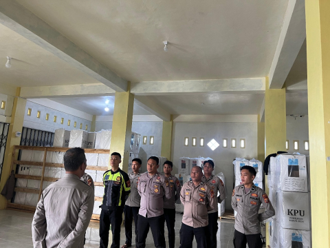 Polres Bengkulu Selatan Perketat Pengamanan Gudang Logistik KPU Pasca Pleno Pilkada 2024