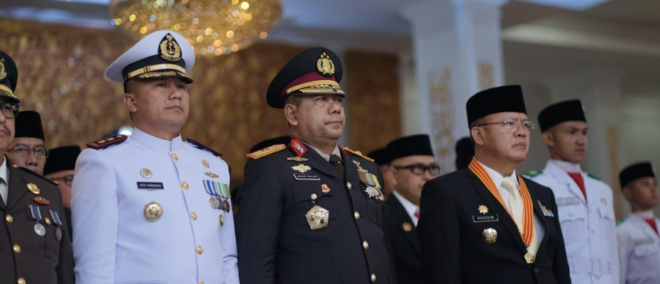 Wakapolda Bengkulu Ikuti Upacara Penurunan Bendera Merah Putih dalam Rangka HUT Kemerdekaan RI Ke-79