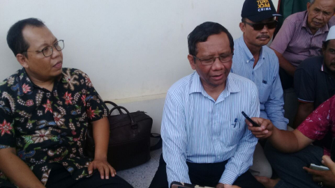 Hukum