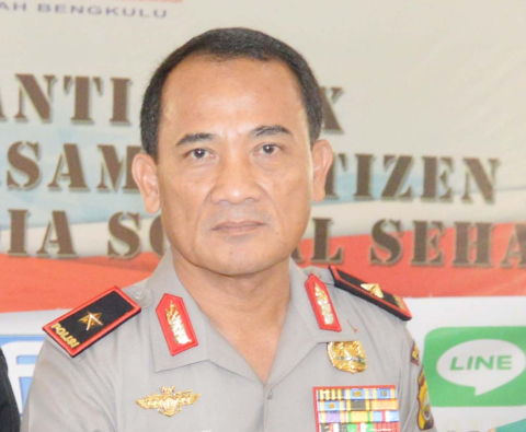 Hukum