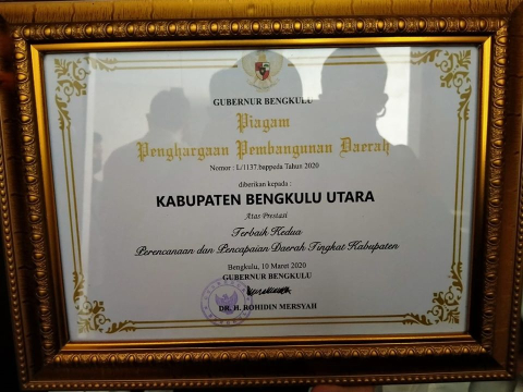Piagam Penghargaan