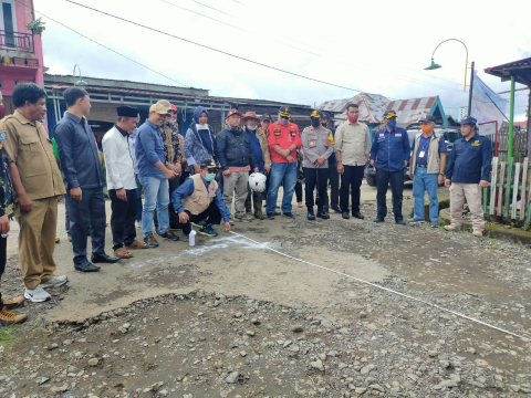 Titik Nol Peningkatan Infrastruktur Jalan Renah Kurung-Batu Bandung