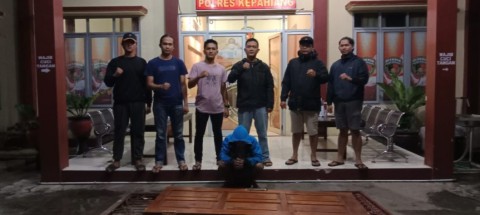 Curi Besi Pintu Garasi, Warga RL Diringkus Polres Kepahiang