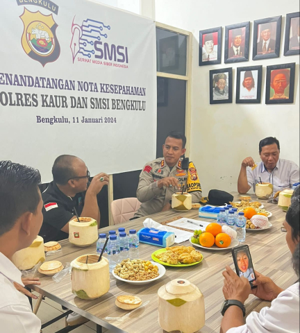 Perkuat Sinergi Pemilu Damai, Kapolres Kaur Kunjungi Kantor SMSI Bengkulu