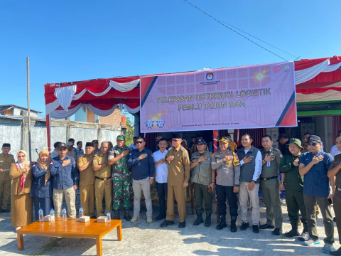 Kapolres Kaur Bersama Unsur Forkopimda Melepas Pendistribusian Logistik Pemilu 2024
