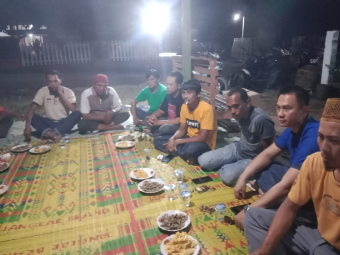 Sambang Warga, Kapolsek Ketahun Silaturahmi Dan Sampaikan Pesan Kamtibmas