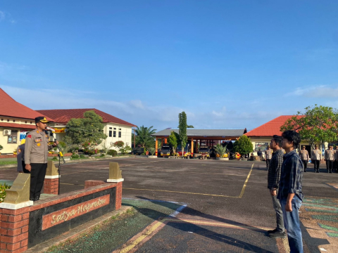 Gelar Apel Pagi, kapolres Kaur Sampaiakn Arahan kepada Personel 