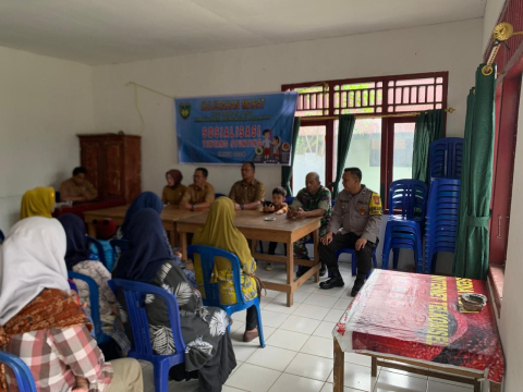 Bhabinkamtibmas Polsek Pino Hadiri Sosialisasi Pencegahan dan Penanganan Stunting di Kelurahan Masat