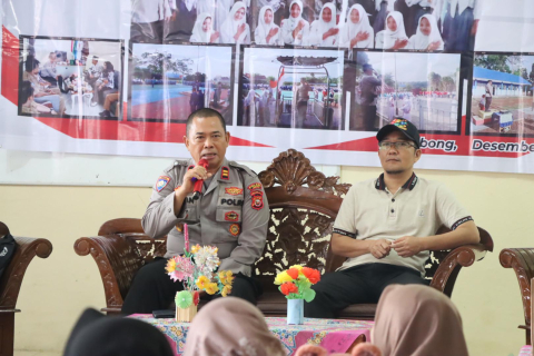 Diikuti Ratusan Pelajar, Satbinmas Polres Lebong Sosialisasi Cegah Kenakalan Remaja dan Geng Motor