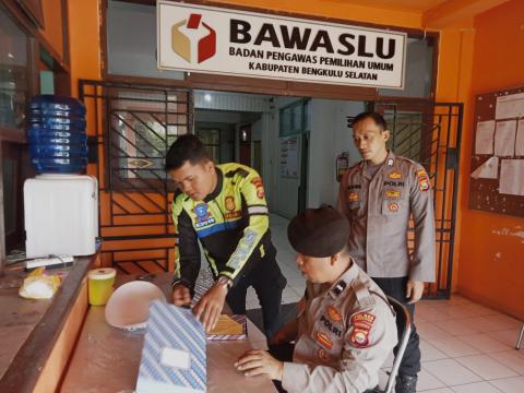 Satgas II Preventif OPS Mantap Praja Nala 2024 Laksanakan Patroli Cooling System di KPU dan Gudang Logistik KPU Bengkulu Selatan