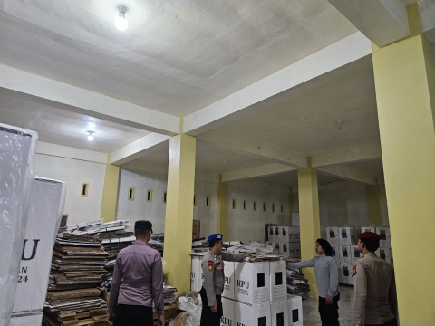 Polres Bengkulu Selatan Perketat Pengamanan Gudang Logistik KPU BS Pasca Pilkada 2024