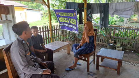 Polsek Manna Gelar Minggu Kasih, Bhabinkamtibmas Sambut Keluhan Warga dengan Antusias