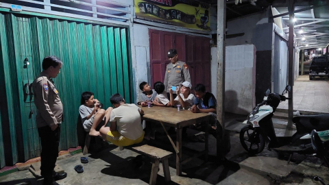 Polsek Seluma Timur Aktif Sambangi Warga untuk Jaga Kamtibmas