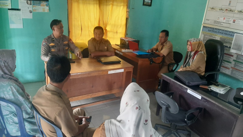 Sat Binmas Polres Bengkulu Selatan Laksanakan Sambang dan Silaturahmi Kamtibmas di Desa Selali