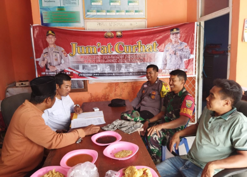 Polsek Sindang Kelingi Gelar "Jumat Curhat" Bersama Masyarakat