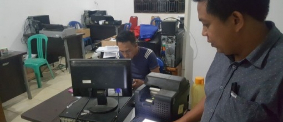 Suasana aktifitas di Dinas Dukcapil Kota Bengkulu (Foto : Media Center Pemkot Bengkulu)