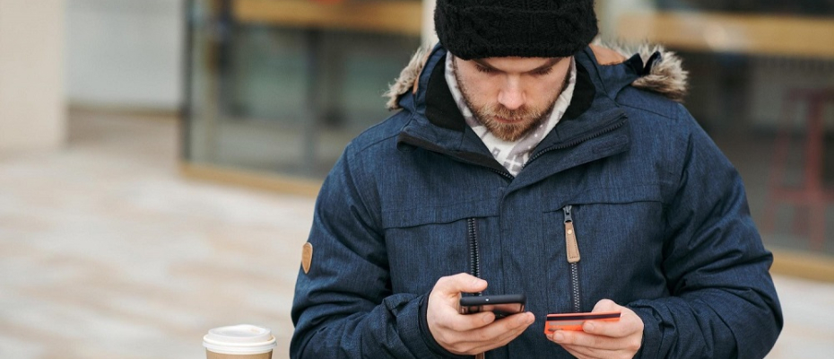 Ilustrasi tips transfer uang ke luar negeri