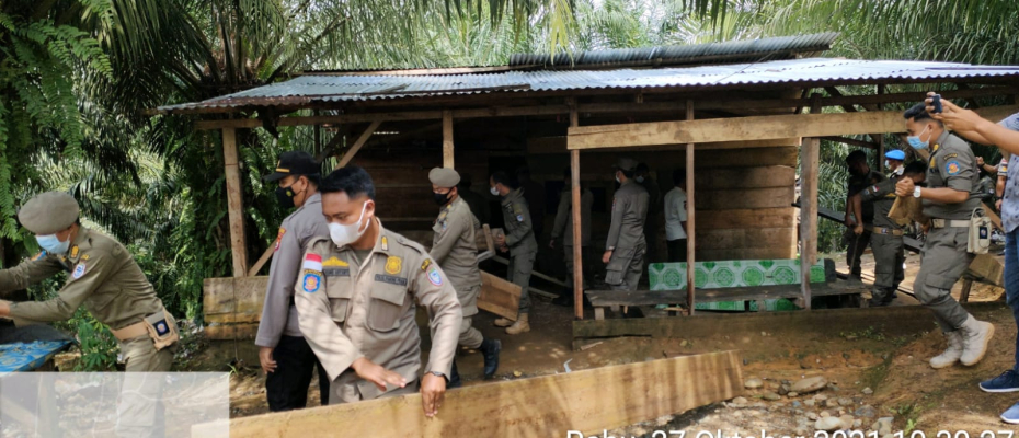 Tim Gabungan Bongkar Warem di Seluma
