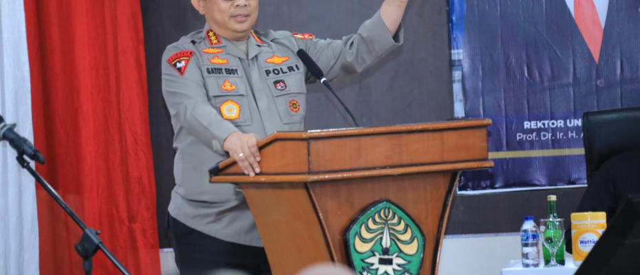 Wakapolri Bicara Bagaimana Melindungi Dunia Pendidikan dari Paham Radikalisme