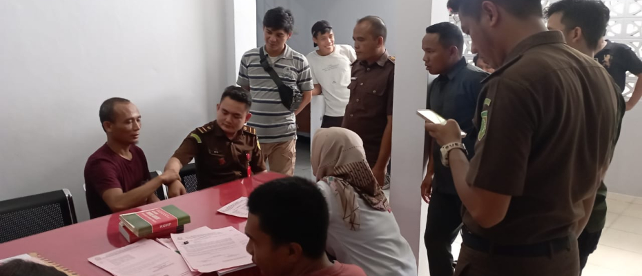 hukum