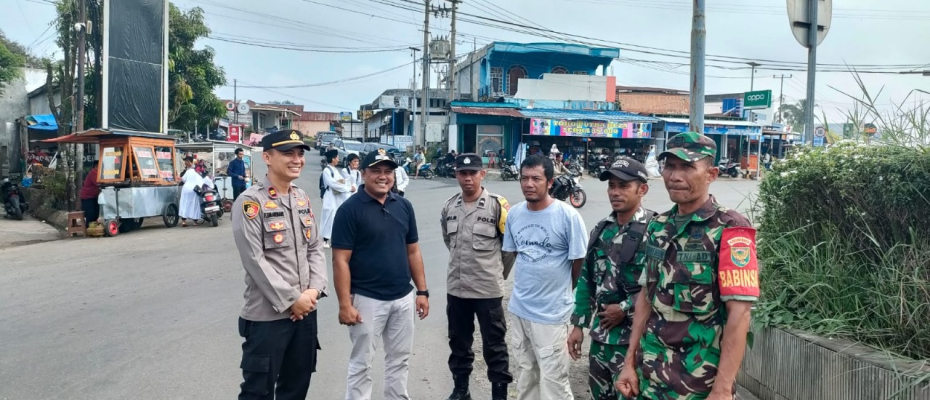 Kapolsek Ketahun Bersama Personel Kawal dan Berikan Pengamanan Aksi Bela Palestina 