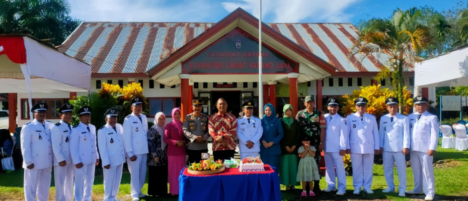 Kapolsek Padang Jaya Hadiri Upacara HUT Kecamatan Padang Jaya Ke-32 