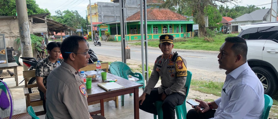 Kapolres Tinjau dan Cek Gudang Logistik KPU Kabupaten Kaur