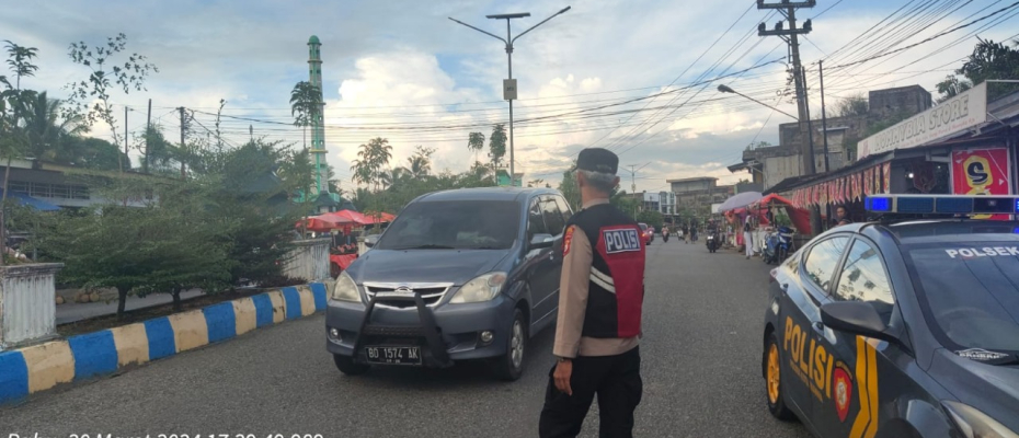 Polsek Kota Manna Polres BS Lakukan Patroli Sore Ciptakan Kenyamanan Beribadah dan Antisipasi Bali 