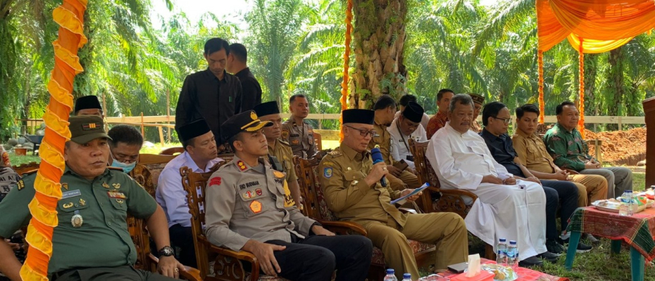 Kapolres Kaur Hadiri Pelatakan Batu Pertama Pembangunan Gereja Katolik 