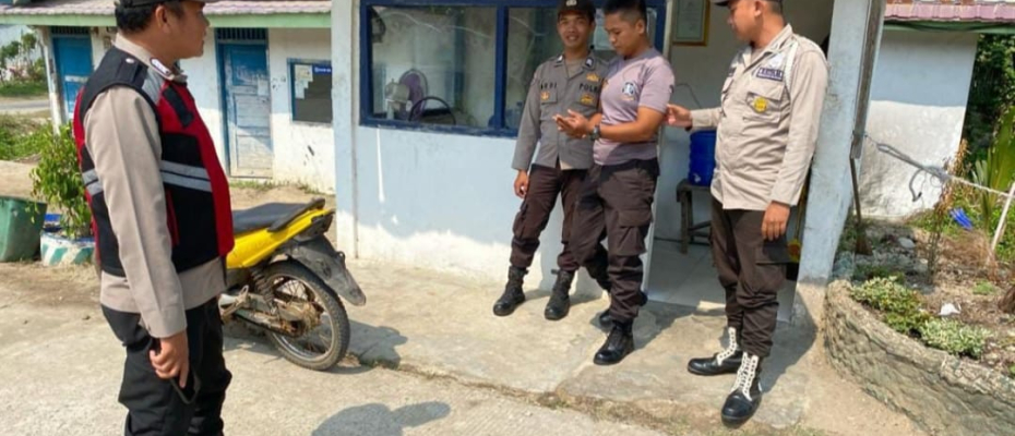 Pelihara Sitkamtibmas, Personel Polsek Nasal Patroli Rutin di Seputaran Wilkum 