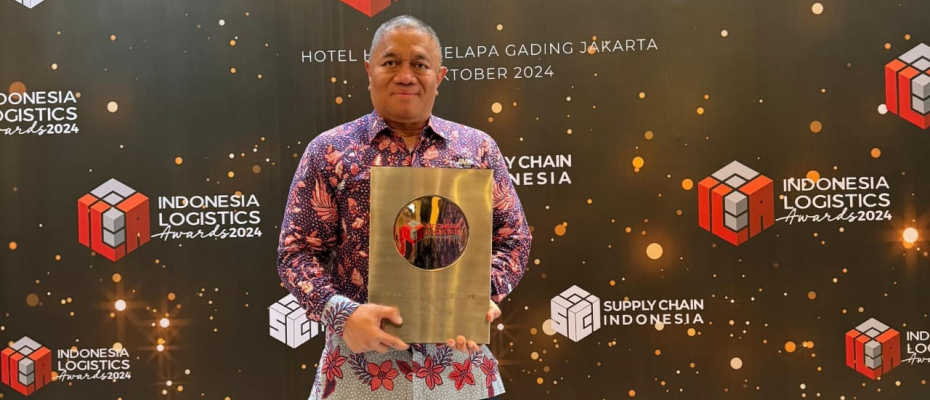 JNE Kembali Raih Penghargaan Courier of The Year di Indonesia Logistic Awards 2024  
