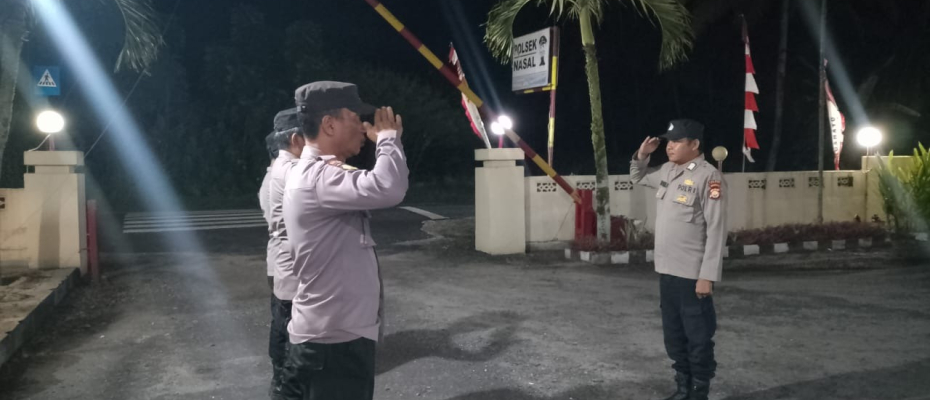 Polsek Nasal Gelar Apel Malam Piket Yanmas untuk Tingkatkan Kesiapsiagaan