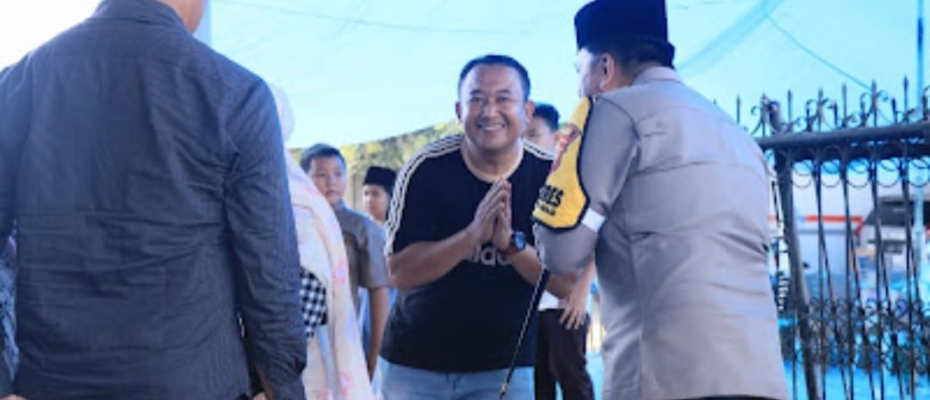 Kapolres Kaur Sambangi Warga, Tegaskan Pentingnya Pilkada Damai dan Tertib Lalu Lintas