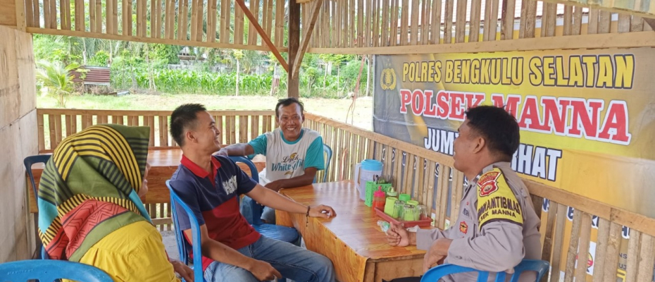 Dengar Keluhan Warga, Polsek Manna Gelar Jumat Curhat di Desa Kota Padang