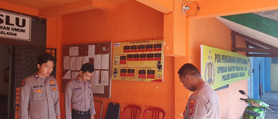 Polres Bengkulu Selatan tambah Personil PAM, Perketat PAM Kantor Bawaslu BS 