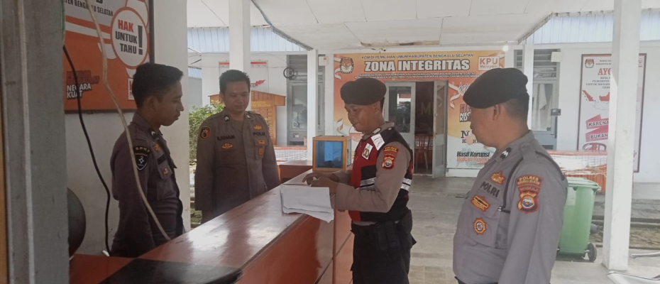Satgas II Preventif OPS Mantap Praja Nala 2024 Gelar Patroli Cooling System di KPU Bengkulu Selatan