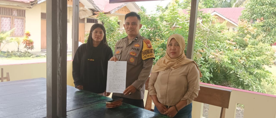 Bhabinkamtibmas Polsek Kota Manna Selesaikan Kesalahpahaman Antar Warga dengan Musyawarah Damai