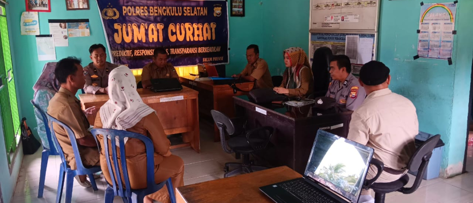 Sat Binmas Polres Bengkulu Selatan Gelar Jumat Curhat, Tampung Aspirasi Warga Desa Pagar Dewa