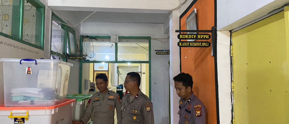 Polres Bengkulu Selatan Perketat Pengamanan Kantor Bawaslu Pasca Pilkada 2024